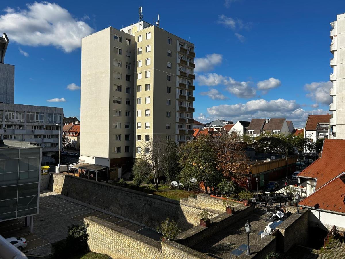 Apartament Backstage Győr Zewnętrze zdjęcie